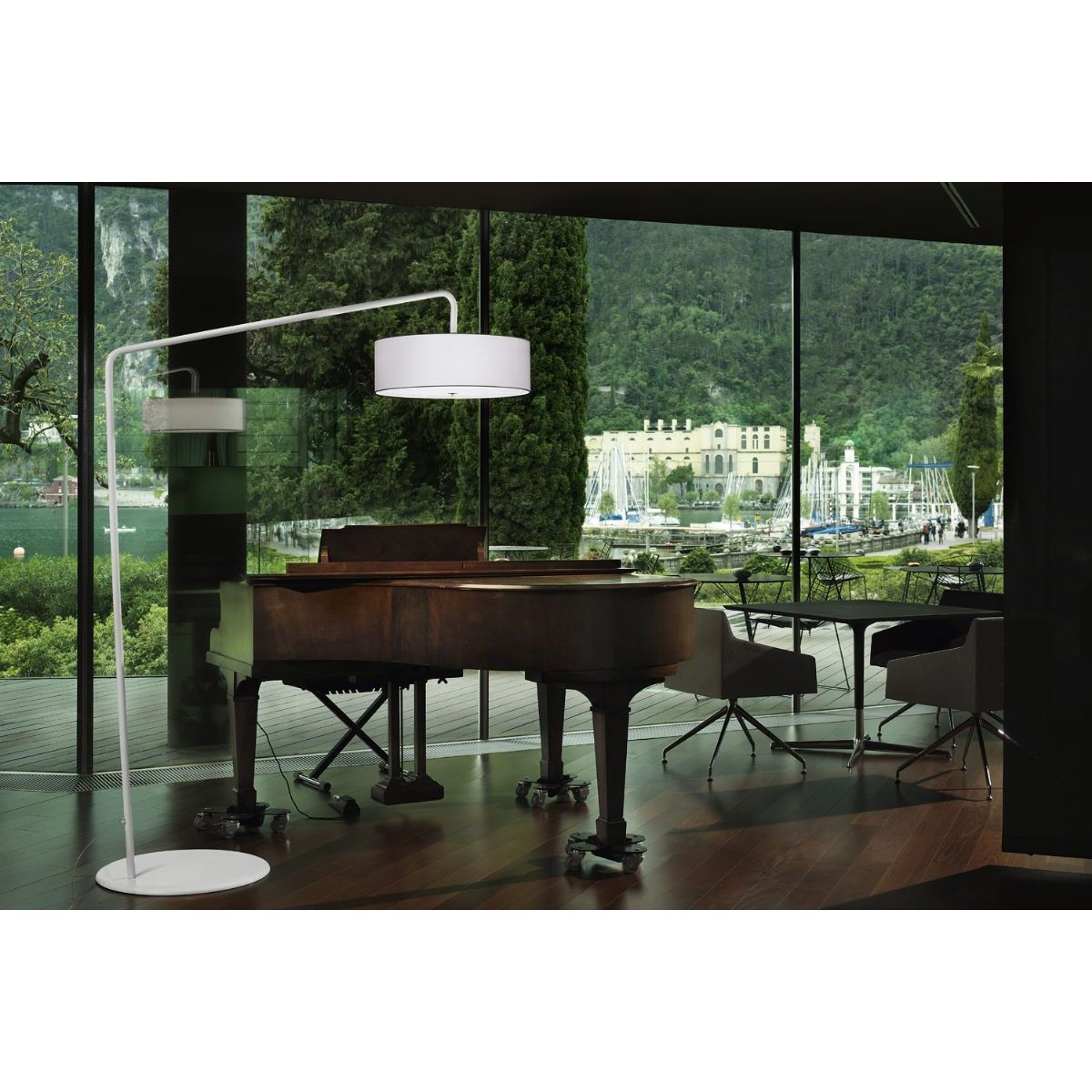Lampada Corner Ø 60 da terra