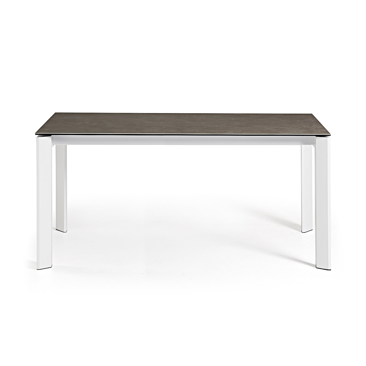 Tavolo atta 140 in ceramica techlam® vulcano ceniza la forma ...