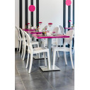 Sedia Igloo Chair ambientazione bianco pieno