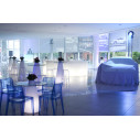Bancone bar Break luminoso ambientazione