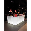 Bancone bar Jumbo luminoso ambientazione