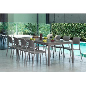 Set tavolo Rio 210 con 8 poltrone Riva