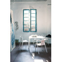 Air-Chair Sedia impilabile Magis ambientazione