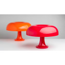 Artemide Nessino Red Special Edition Lampada da tavolo ambientazione
