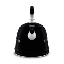 Bollitore a fischio Smeg WKF01BL Nero ambientazione