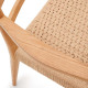 Sedia Analy con braccioli in legno massiccio di rovere FSC 100% con finitura naturale e seduta in corda Kavehome dettaglio