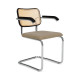Knoll Breuer Cesca Sedia con braccioli faggio nero e seduta rivestita vista Taupe