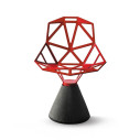 Chair_One Sedia girevole con base in cemento Magis con base in cemento nero e seduta in alluminio verniciato rosso