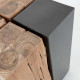 Tavolino Kwango in legno massello di teak e metallo 29 x 29 cm Kave Home dettaglio