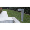 Elle Small 1093B colonnina da esterno 9010 novantadieci ambientazione