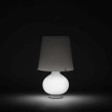 Fontanaarte Fontana Media bianco lampada da tavolo dettaglio