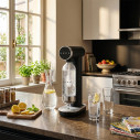 Gasatore d'acqua Smeg SKC01BLM Nero opaco ambientazione