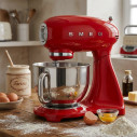 Impastatrice Full color Smeg SMF05RDEU Rosso ambientazione