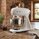 Impastatrice Full color Smeg SMF05WHEU Bianco ambientazione