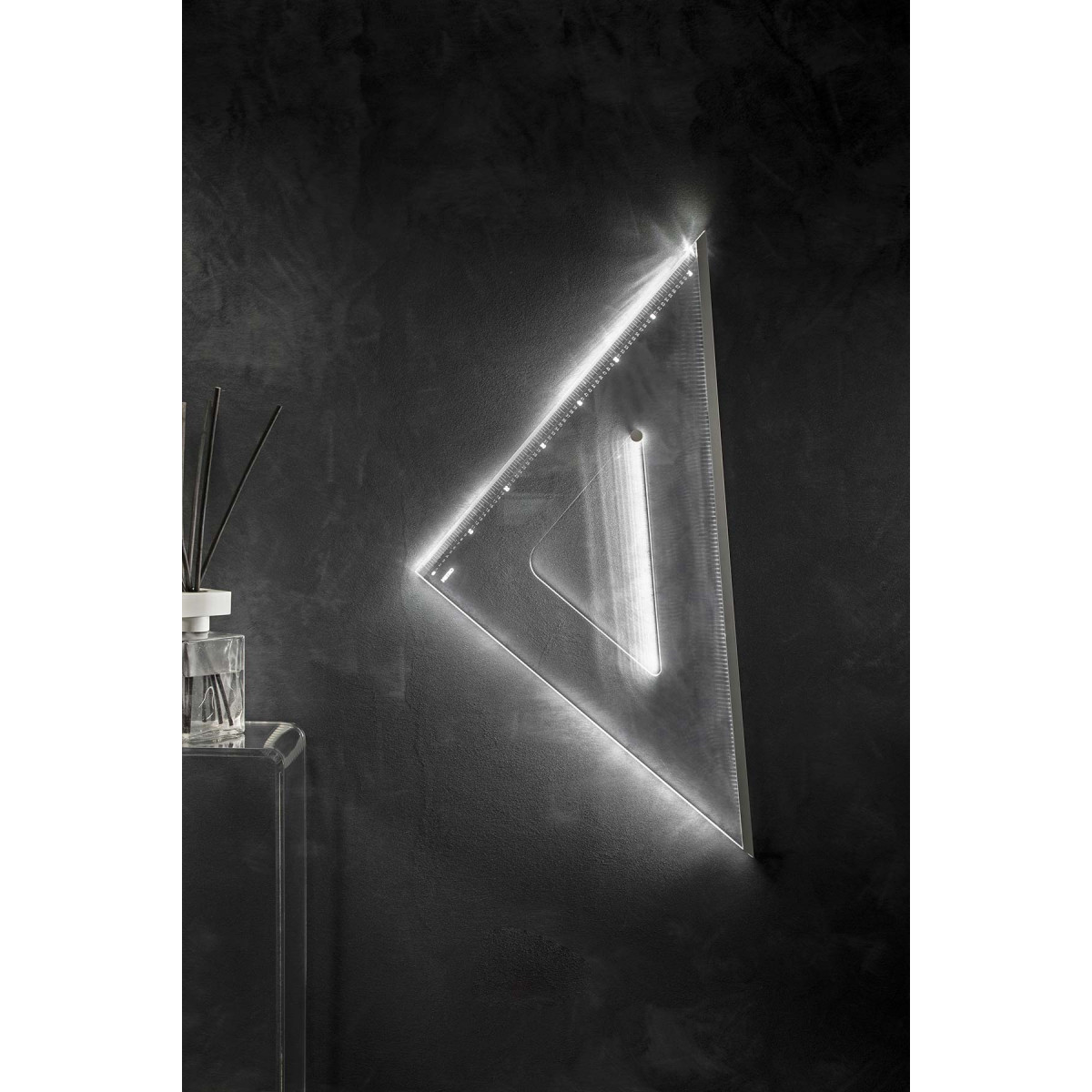 Lampada Metrica 45°