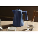 Alessi Plissè MDL06/1DAZ Bollitore elettrico Blu ambientazione