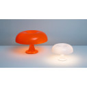 Artemide Nesso Arancione Lampada da tavolo ambientazione