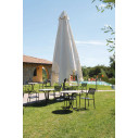 Ombrellone Capri Dark 6x6 Scolaro ambientazione