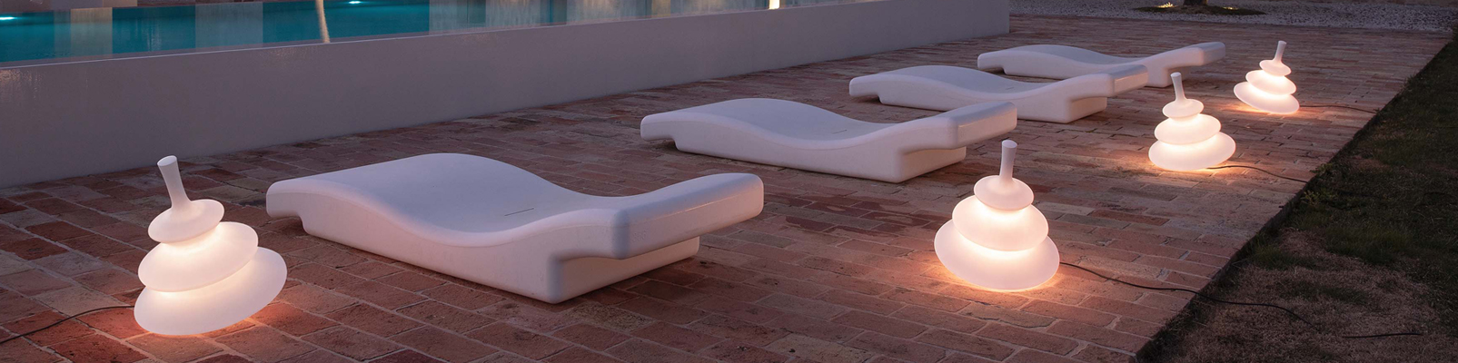 OUTDOOR RELAX
