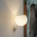 FontanaArte Parola lampada da parete ambientazione