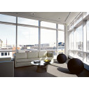 Knoll Platner Tavolino nickel cristallo Ø 107 ambientazione