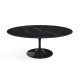Knoll Saarinen Tavolino Tulip Ovale 107x70 Marmo Nero Marquina vista con finitura trasparente satinata