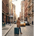 Valigia trolley espandibile Nexis 76 Deep Petrol Samsonite ambientazione