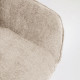 Sedia Amira in ciniglia beige e gambe in metallo con finitura nera Kave Home dettaglio