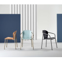 Sedia Finn metal wood Scab ambientazione