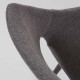 Sedia Hest grigio scuro e gambe in acciaio finitura nera dettaglio