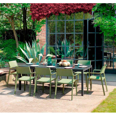 Set tavolo Rio 140 con 8 poltroncine Trill 