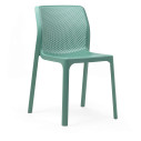 Set Tavolo Rio 140 con 8 sedie Bit dettaglio sedia Bit salice