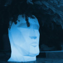 Adan sgabello tavolo 50x68x70 luminoso Vondom ambientazione