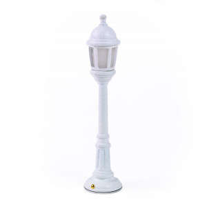 Street Lamp Dining White Seletti