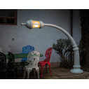 Street Lamp Floor White Seletti ambientazione