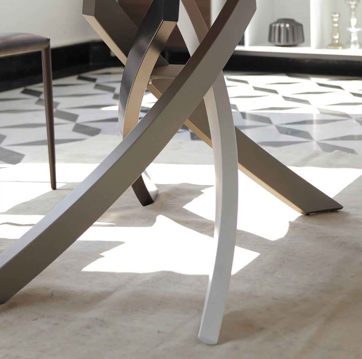 Tavolo di design Artistico - Base per tavolo fisso Bontempi - Progetto Sedia