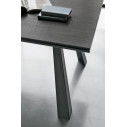 Tavolo Ponente 160 TA1A8 Piano Gres Grafite Gambe Metallo Grafite dettaglio