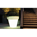 Vas-One vaso luminoso Serralunga ambientazione