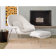 KNOLL Saarinen Poggiapiedi Womb Relax in Dacron cromato ambientazione